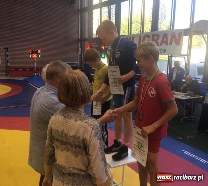 Zdjęcie w galerii na portalu naszraciborz.pl: Zapaśnicy Unii Racibórz z sukcesami na zawodach w Katowicach  wiadomości z regionu