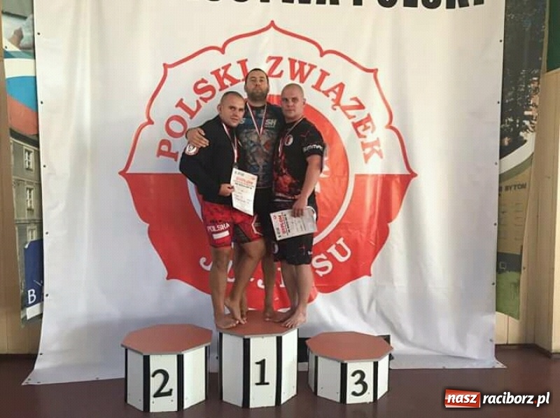 Zdjęcie w galerii na portalu naszraciborz.pl: Łamatorzy przywieźli medale z Mistrzostw Polski  wiadomości z regionu