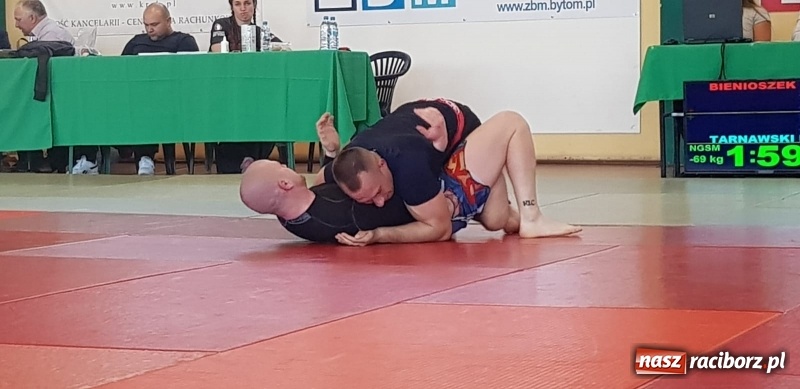 Zdjęcie w galerii na portalu naszraciborz.pl: Łamatorzy przywieźli medale z Mistrzostw Polski  wiadomości z regionu