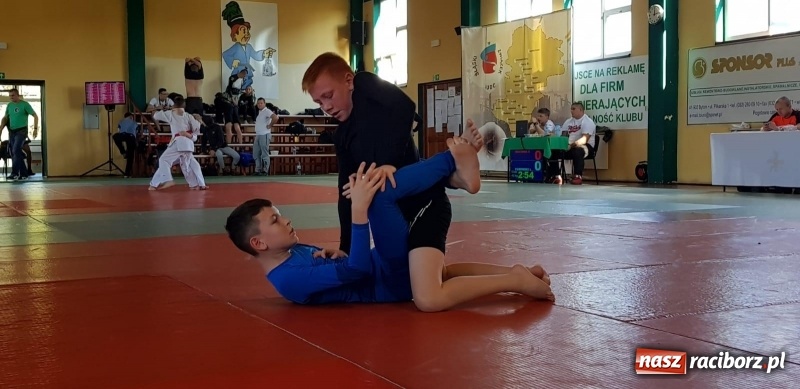 Zdjęcie w galerii na portalu naszraciborz.pl: Łamatorzy przywieźli medale z Mistrzostw Polski  wiadomości z regionu