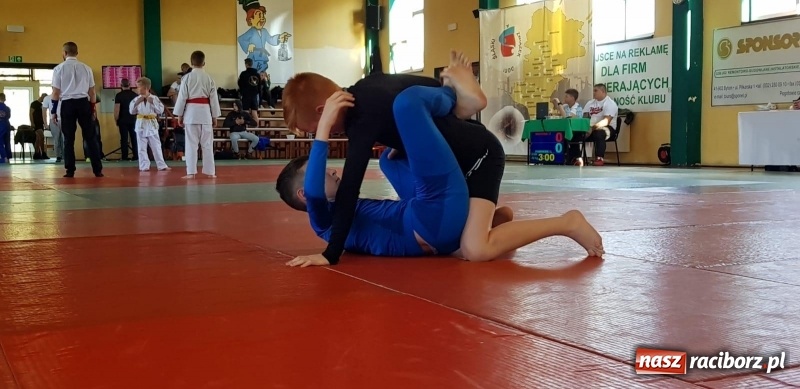 Zdjęcie w galerii na portalu naszraciborz.pl: Łamatorzy przywieźli medale z Mistrzostw Polski  wiadomości z regionu