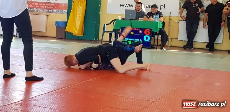 Zdjęcie w galerii na portalu naszraciborz.pl: Łamatorzy przywieźli medale z Mistrzostw Polski  wiadomości z regionu