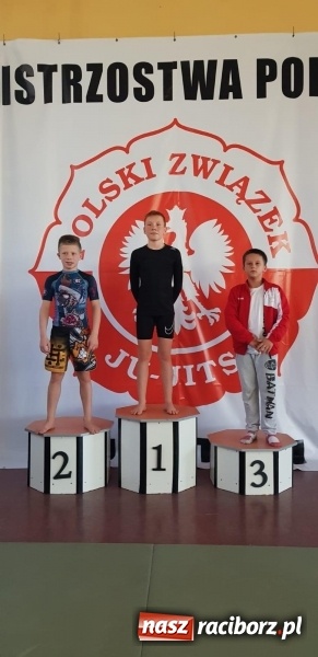Zdjęcie w galerii na portalu naszraciborz.pl: Łamatorzy przywieźli medale z Mistrzostw Polski  wiadomości z regionu