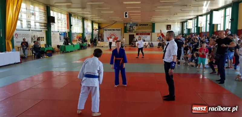 Zdjęcie w galerii na portalu naszraciborz.pl: Łamatorzy przywieźli medale z Mistrzostw Polski  wiadomości z regionu