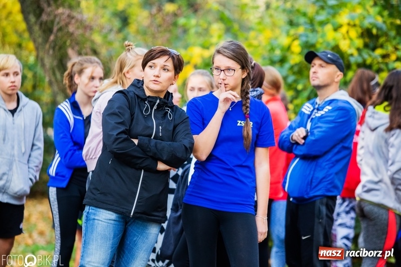 Zdjęcie w galerii na portalu naszraciborz.pl: Uczniowie SP 15 i SP 18 najlepsi w finale miejskim biegów przełajowych wiadomości z regionu