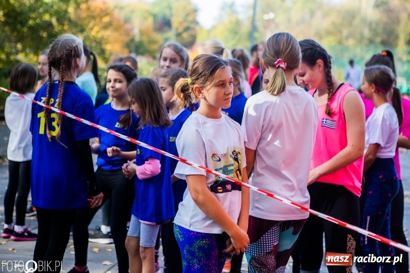 Zdjęcie w galerii na portalu naszraciborz.pl: Uczniowie SP 15 i SP 18 najlepsi w finale miejskim biegów przełajowych wiadomości z regionu