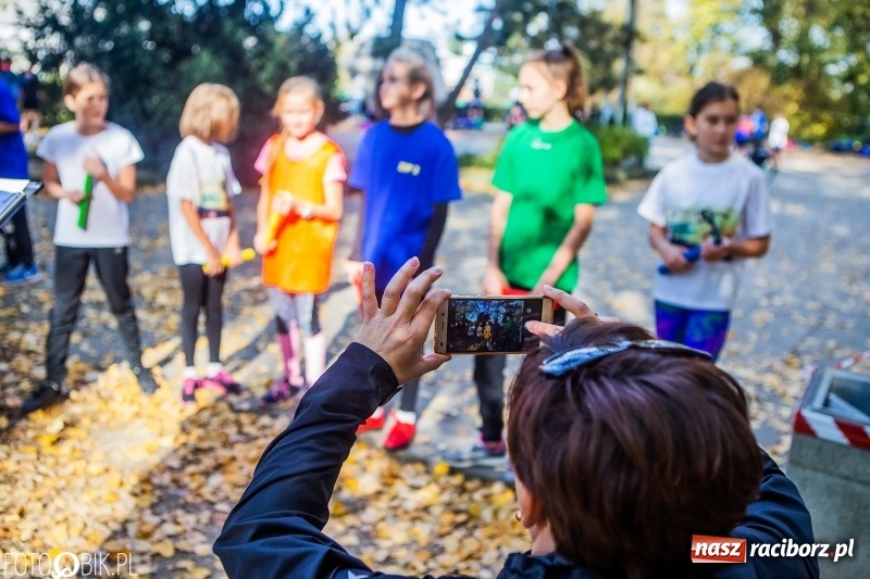 Zdjęcie w galerii na portalu naszraciborz.pl: Uczniowie SP 15 i SP 18 najlepsi w finale miejskim biegów przełajowych wiadomości z regionu
