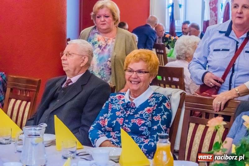 Zdjęcie w galerii na portalu naszraciborz.pl: Członkowie ZNP świętowali Dzień Edukacji Narodowej wiadomości z regionu