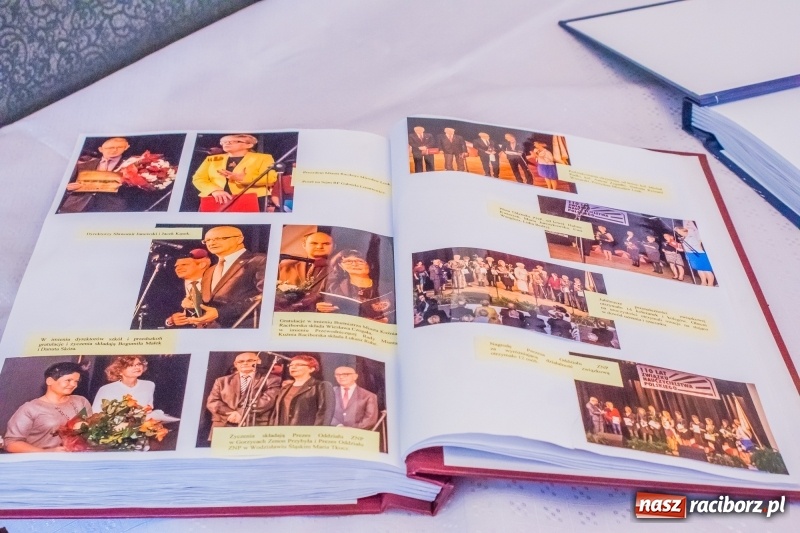 Zdjęcie w galerii na portalu naszraciborz.pl: Członkowie ZNP świętowali Dzień Edukacji Narodowej wiadomości z regionu