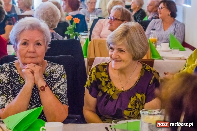 Zdjęcie w galerii na portalu naszraciborz.pl: Członkowie ZNP świętowali Dzień Edukacji Narodowej wiadomości z regionu
