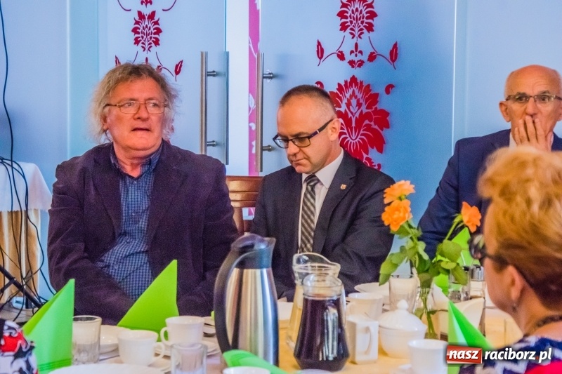 Zdjęcie w galerii na portalu naszraciborz.pl: Członkowie ZNP świętowali Dzień Edukacji Narodowej wiadomości z regionu