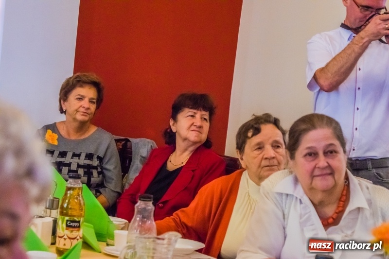 Zdjęcie w galerii na portalu naszraciborz.pl: Członkowie ZNP świętowali Dzień Edukacji Narodowej wiadomości z regionu
