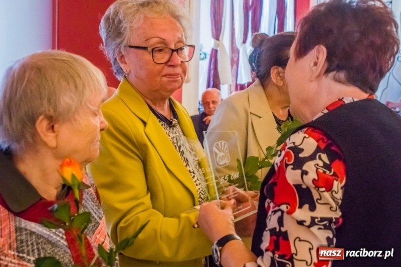 Zdjęcie w galerii na portalu naszraciborz.pl: Członkowie ZNP świętowali Dzień Edukacji Narodowej wiadomości z regionu