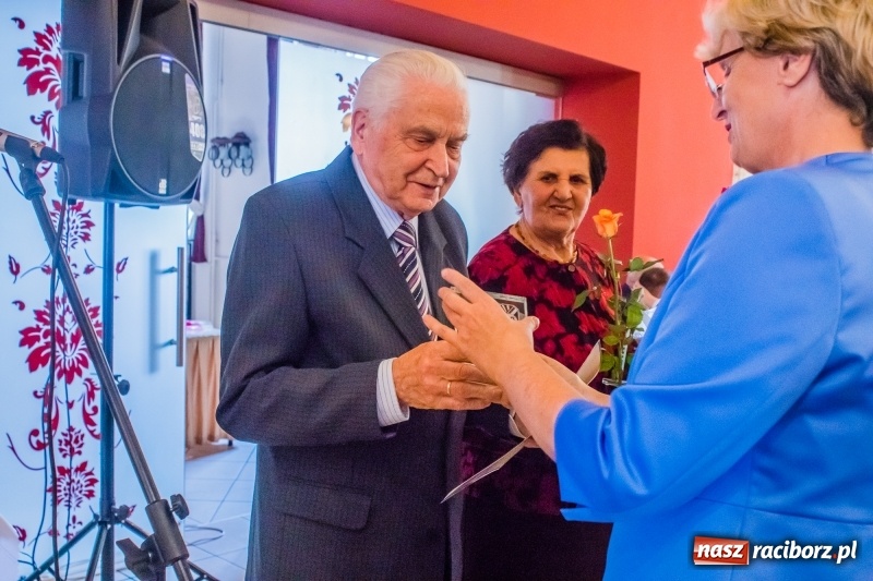 Zdjęcie w galerii na portalu naszraciborz.pl: Członkowie ZNP świętowali Dzień Edukacji Narodowej wiadomości z regionu