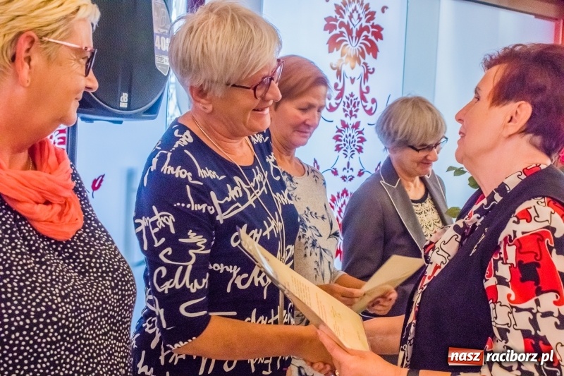 Zdjęcie w galerii na portalu naszraciborz.pl: Członkowie ZNP świętowali Dzień Edukacji Narodowej wiadomości z regionu