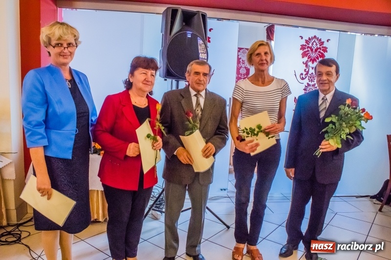 Zdjęcie w galerii na portalu naszraciborz.pl: Członkowie ZNP świętowali Dzień Edukacji Narodowej wiadomości z regionu