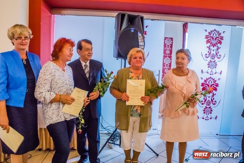 Zdjęcie w galerii na portalu naszraciborz.pl: Członkowie ZNP świętowali Dzień Edukacji Narodowej wiadomości z regionu