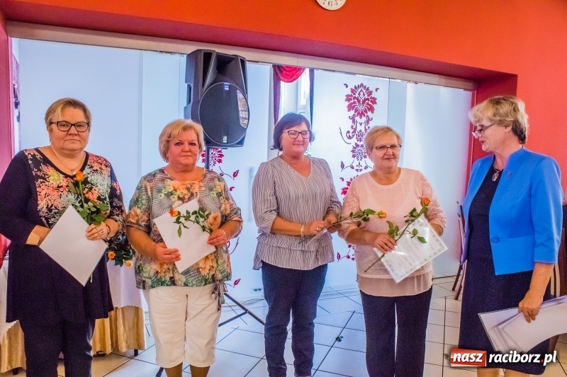 Zdjęcie w galerii na portalu naszraciborz.pl: Członkowie ZNP świętowali Dzień Edukacji Narodowej wiadomości z regionu