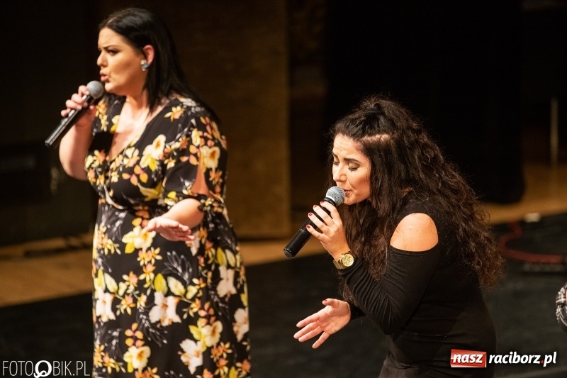 Zdjęcie w galerii na portalu naszraciborz.pl: Energetyczny koncert raciborskiej orkiestry dętej Plania i zespołu The Chance wiadomości z regionu