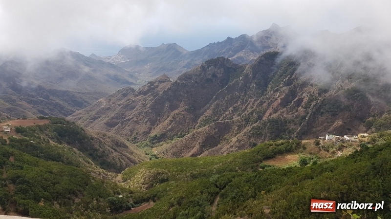 Zdjęcie w galerii na portalu naszraciborz.pl: Uczniowie raciborskiego Gastronomika poznają tajniki kuchni hiszpańskiej wiadomości z regionu