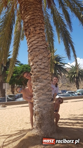 Zdjęcie w galerii na portalu naszraciborz.pl: Uczniowie raciborskiego Gastronomika poznają tajniki kuchni hiszpańskiej wiadomości z regionu