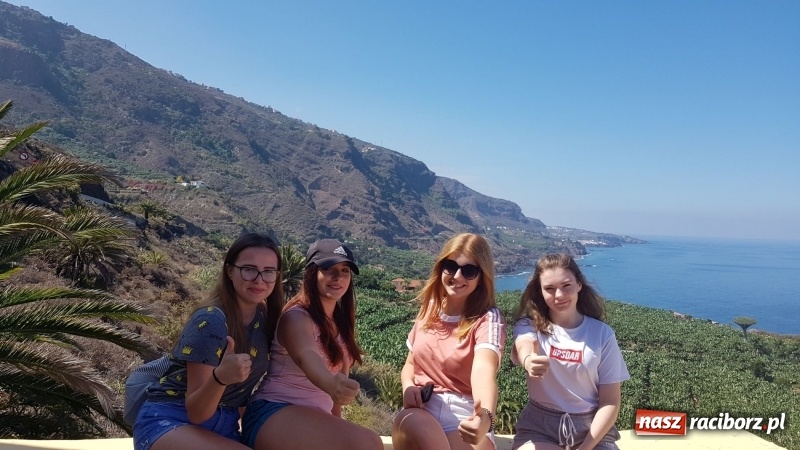 Zdjęcie w galerii na portalu naszraciborz.pl: Uczniowie raciborskiego Gastronomika poznają tajniki kuchni hiszpańskiej wiadomości z regionu