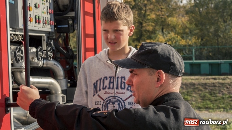 Zdjęcie w galerii na portalu naszraciborz.pl: Europejski Dzień Przywracania Czynności Serca w Szkole Mistrzostwa Sportowego wiadomości z regionu