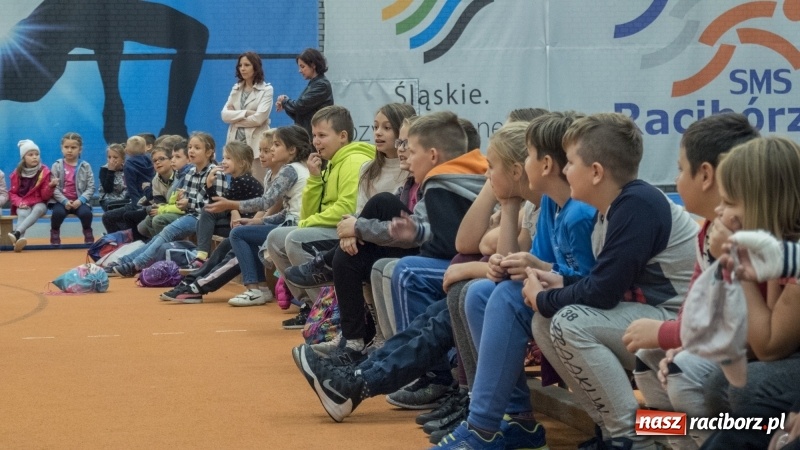 Zdjęcie w galerii na portalu naszraciborz.pl: Europejski Dzień Przywracania Czynności Serca w Szkole Mistrzostwa Sportowego wiadomości z regionu