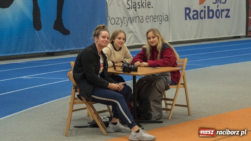 Zdjęcie w galerii na portalu naszraciborz.pl: Europejski Dzień Przywracania Czynności Serca w Szkole Mistrzostwa Sportowego wiadomości z regionu