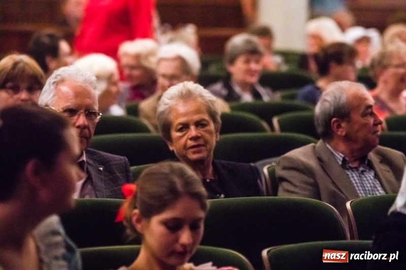Zdjęcie w galerii na portalu naszraciborz.pl: Święto Animatora Kultury w RCK wiadomości z regionu