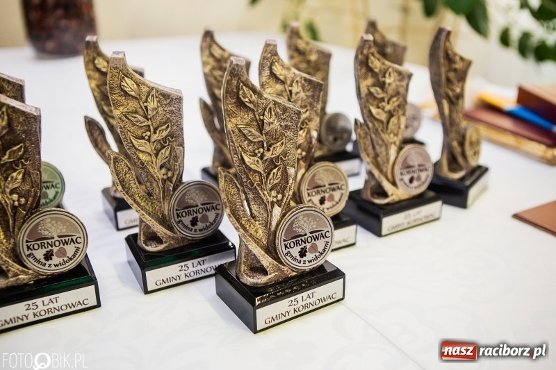 Zdjęcie w galerii na portalu naszraciborz.pl: 25 lat Gminy Kornowac świętowano w Rzuchowie  wiadomości z regionu