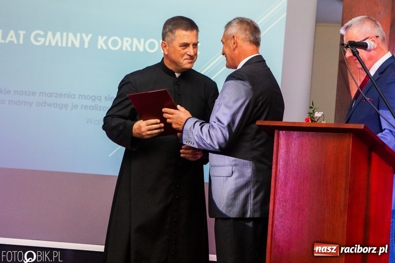 Zdjęcie w galerii na portalu naszraciborz.pl: 25 lat Gminy Kornowac świętowano w Rzuchowie  wiadomości z regionu