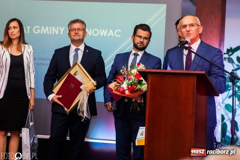 Zdjęcie w galerii na portalu naszraciborz.pl: 25 lat Gminy Kornowac świętowano w Rzuchowie  wiadomości z regionu