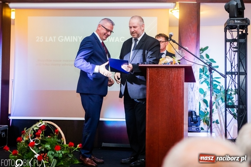 Zdjęcie w galerii na portalu naszraciborz.pl: 25 lat Gminy Kornowac świętowano w Rzuchowie  wiadomości z regionu