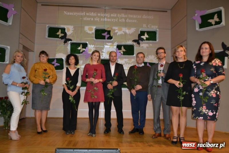 Zdjęcie w galerii na portalu naszraciborz.pl: Dzień Edukacji Narodowej w gminie Krzyżanowice  wiadomości z regionu