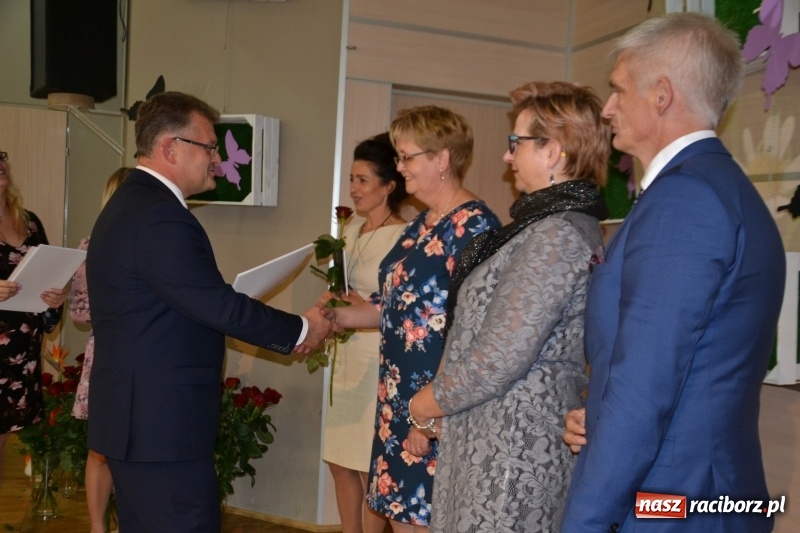 Zdjęcie w galerii na portalu naszraciborz.pl: Dzień Edukacji Narodowej w gminie Krzyżanowice  wiadomości z regionu