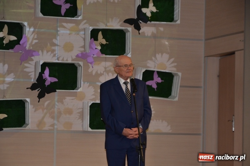 Zdjęcie w galerii na portalu naszraciborz.pl: Dzień Edukacji Narodowej w gminie Krzyżanowice  wiadomości z regionu