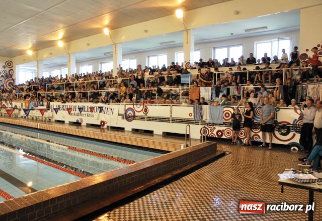 Zdjęcie w galerii na portalu naszraciborz.pl: Pływaczki z Moskwy w Raciborzu wiadomości z regionu