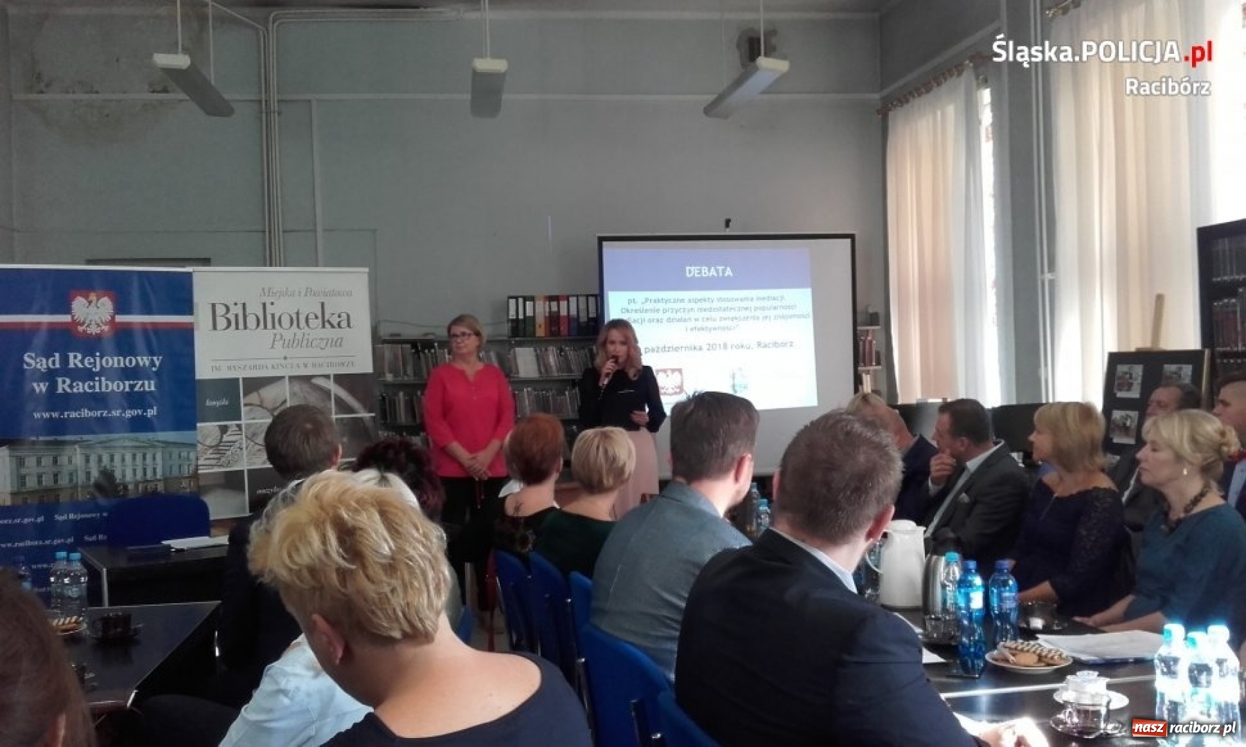 Zdjęcie w galerii na portalu naszraciborz.pl: Raciborscy dzielnicowi wzięli udział w debacie o mediacji wiadomości z regionu