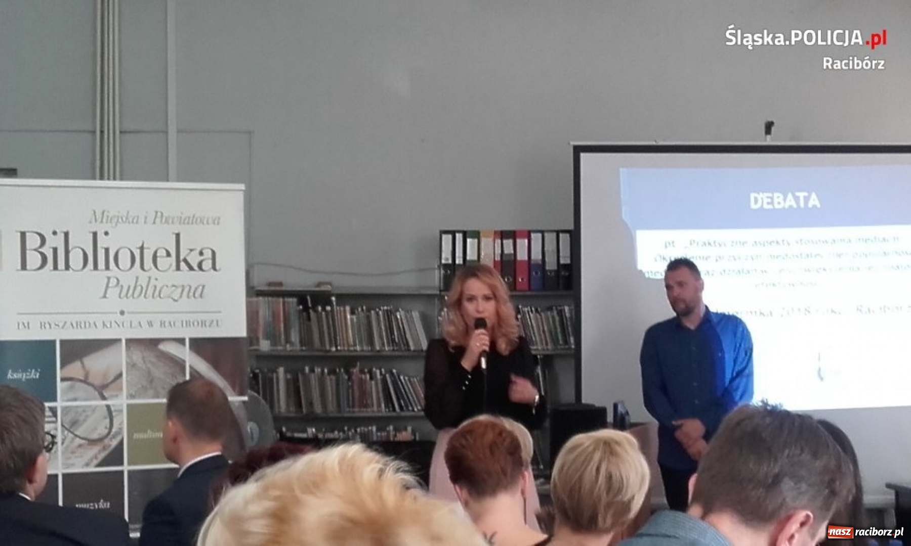 Zdjęcie w galerii na portalu naszraciborz.pl: Raciborscy dzielnicowi wzięli udział w debacie o mediacji wiadomości z regionu