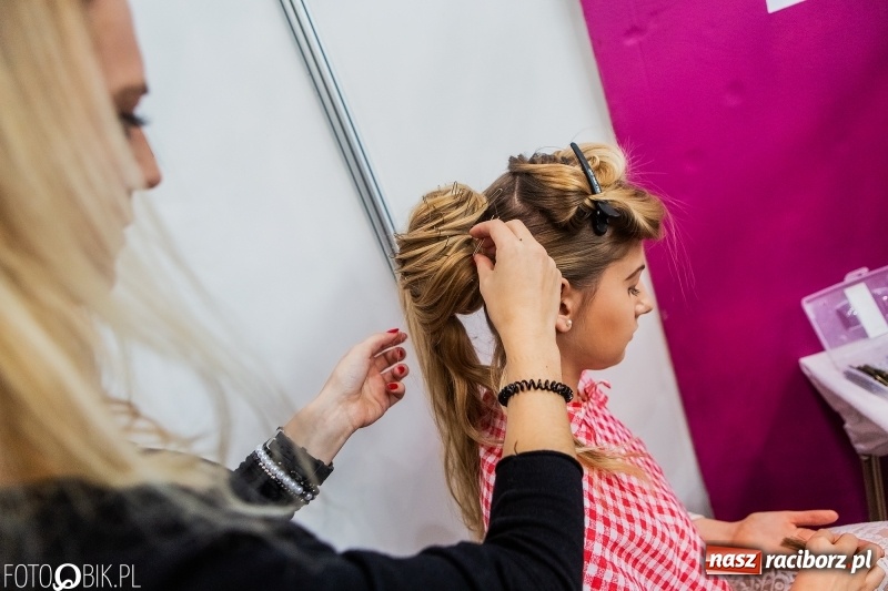 Zdjęcie w galerii na portalu naszraciborz.pl: Raciborski Festiwal Perspektyw. Arena Rafako pełna młodzieży  wiadomości z regionu