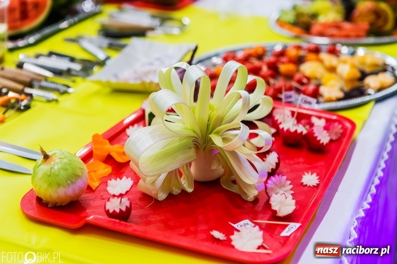 Zdjęcie w galerii na portalu naszraciborz.pl: Raciborski Festiwal Perspektyw. Arena Rafako pełna młodzieży  wiadomości z regionu