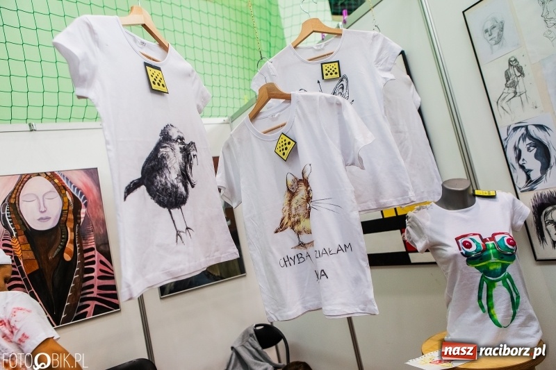 Zdjęcie w galerii na portalu naszraciborz.pl: Raciborski Festiwal Perspektyw. Arena Rafako pełna młodzieży  wiadomości z regionu