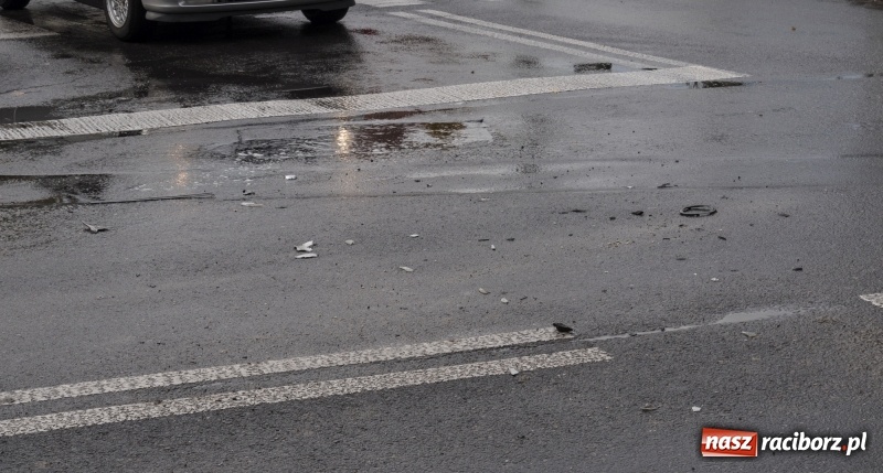 Zdjęcie w galerii na portalu naszraciborz.pl: Trzy kolizje na raciborskich drogach  wiadomości z regionu