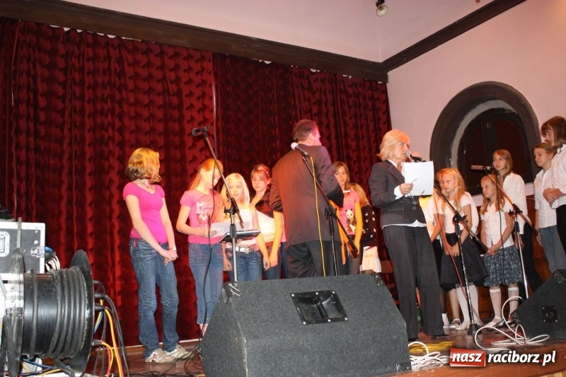 Zdjęcie w galerii na portalu naszraciborz.pl: MOK w Krzanowicach pozyskał blisko 400 tys. zł  wiadomości z regionu