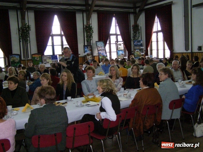 Zdjęcie w galerii na portalu naszraciborz.pl: MOK w Krzanowicach pozyskał blisko 400 tys. zł  wiadomości z regionu