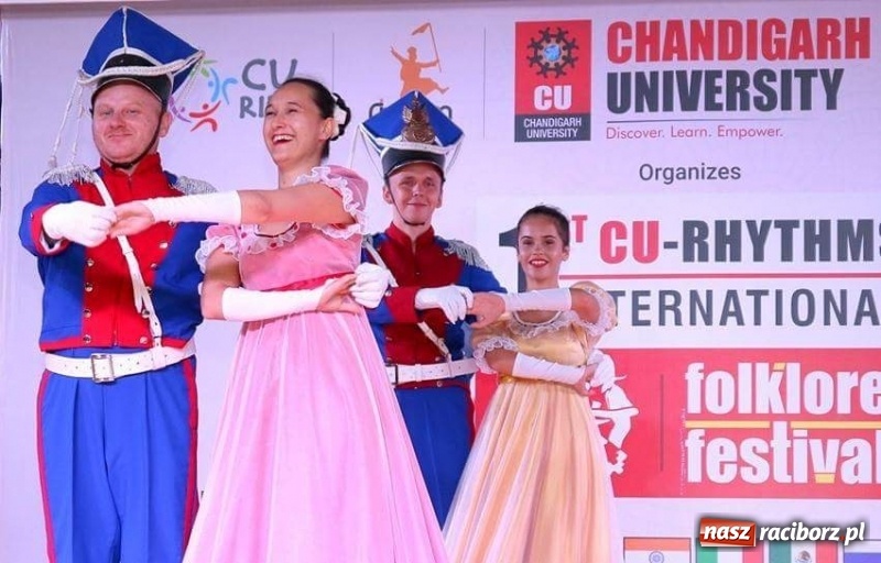 Zdjęcie w galerii na portalu naszraciborz.pl: Zespół Raciborzanie rozpoczął nowy sezon taneczny w dalekich Indiach wiadomości z regionu