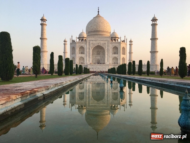 Zdjęcie w galerii na portalu naszraciborz.pl: Zespół Raciborzanie rozpoczął nowy sezon taneczny w dalekich Indiach wiadomości z regionu