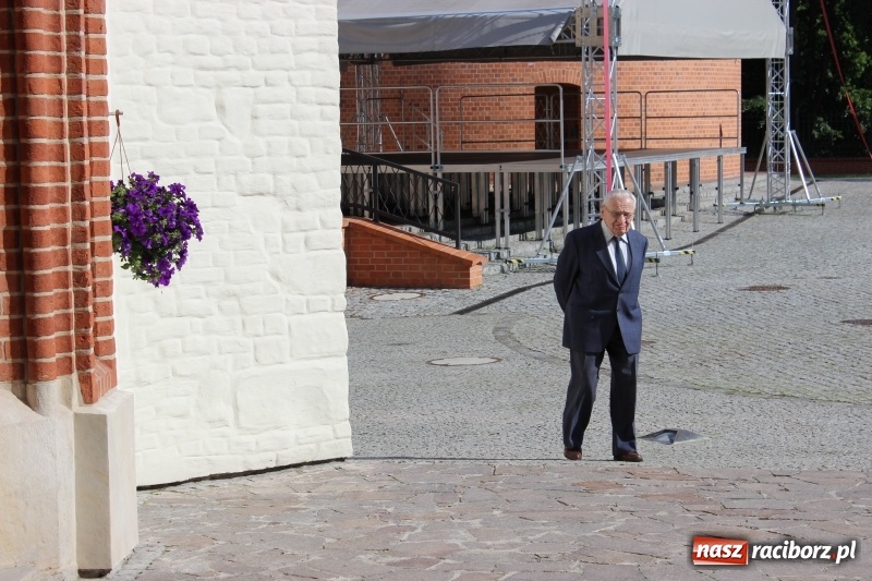 Zdjęcie w galerii na portalu naszraciborz.pl: Racibórz pożegna Karola Magierę, zasłużonego działacza TMZR  wiadomości z regionu