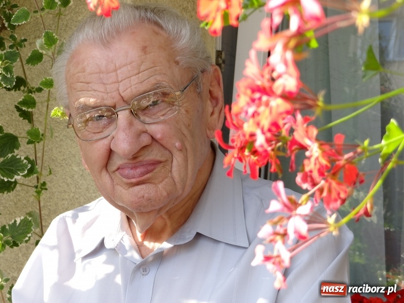 Zdjęcie w galerii na portalu naszraciborz.pl: Racibórz pożegna Karola Magierę, zasłużonego działacza TMZR  wiadomości z regionu